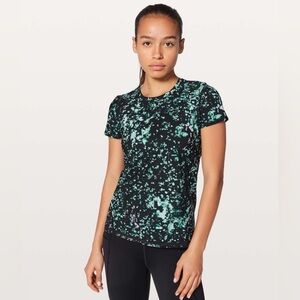 Lululemon - Into the Sun Tee